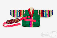 근현대 다양한 의생활 문화…한국전통문화대 큰 나무 그늘展