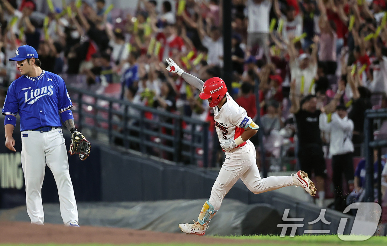 KIA 타이거즈 김도영, 시즌 136득점 신기록 경신!