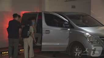 검찰, '정자법 위반 혐의' 김영선·명태균 자택 등 4시간 압수수색(종합)