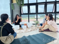 고창군 ’갯벌 특화형 해양치유 프로그램‘ 호응…바다테마 힐링체험