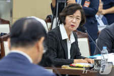 [국감] 국방부 국감' 질의하는 추미애
