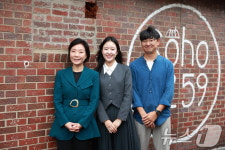 오영주 장관, 속초 소호259 호스텔 방문