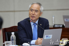 [국감]군공항관련 질의하는 양부남 의원