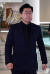 故 이상득 전 의원 빈소 향하는 박찬대 원내대표