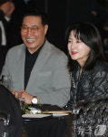 이영애, 남편 정호영과 포착