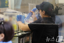 20대 근로자 10명 중 4명은 비정규직…비중 역대 최대