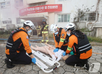 공동주택 가상화재 인명구조 및 진압훈련
