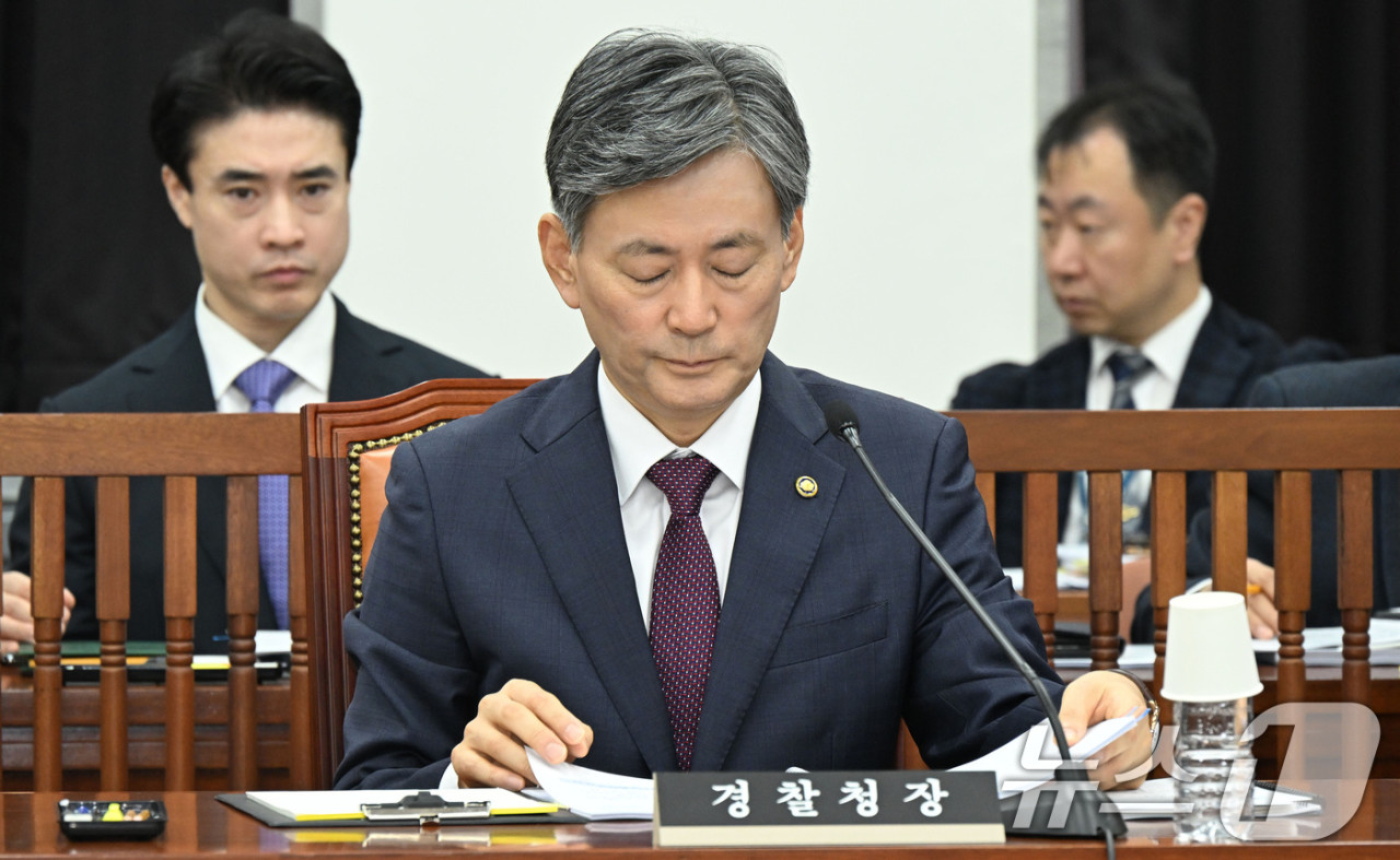 조지호 경찰청장과 김봉식 서울경찰청장, 내란 혐의로 검거되어 수감