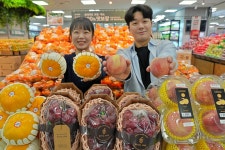 샤인머스켓보다 40% 더 달다…롯데마트·슈퍼, 고당도 과일 3종 출시
