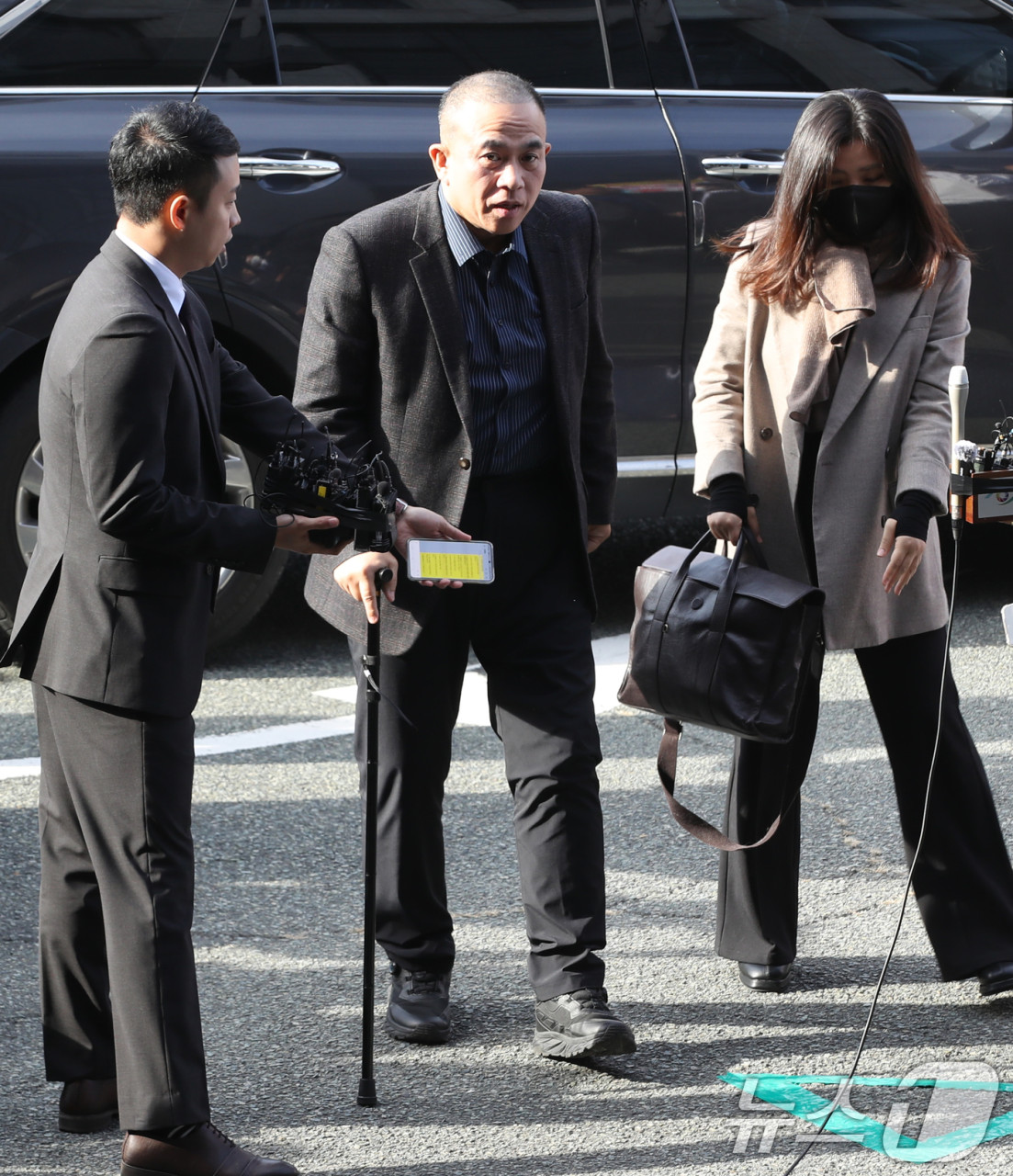 김건희 여사 공천 의혹과 미래한국연구소 의혹 관련 핵심 인물 명태균씨와 김영선 의원, 구속 전 피의자 심문 출석