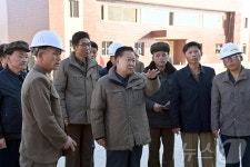 北 최룡해, 강원도 현지점검…지방공장·농장·목장 방문