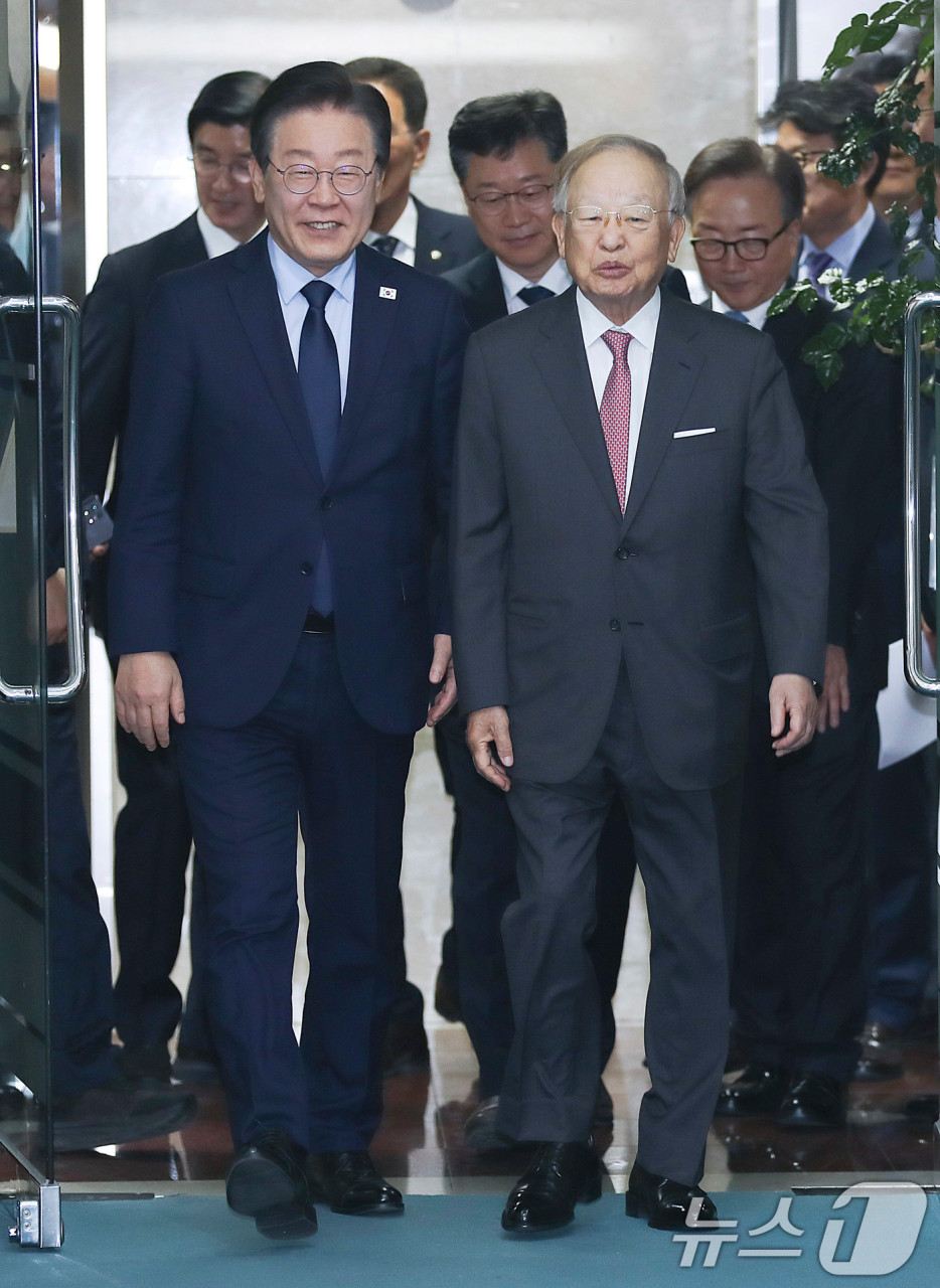 한국경영자총협회, 이재명과 간담회...경제발전과 기업경쟁력 논의