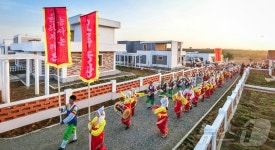 북한, 오류남새농장서 새 살림집 입사모임 진행