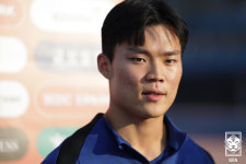 인터뷰 하는 축구대표팀 오현규