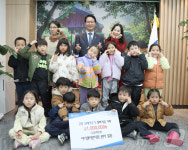 고창군장학재단에 장학금 기탁 이어져…아이캔 어린이집 등