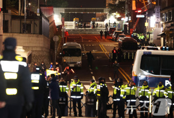 사법부·검찰 '비상계엄'에 긴급 간부회의 3시간 만에 종료(종합2보)