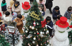 광주 북구 일곡도서관, 트리  꾸미기