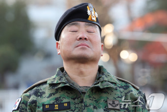 김현태 특전사 제707특수임무단 단장, 슬픔을 억누르며