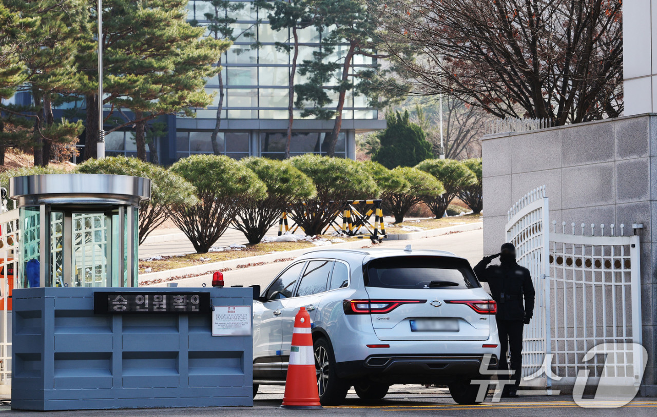 검찰, 국군방첩사령부 압수수색 진행중: 비상계엄 사태 관련 조사 심화