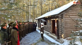 北 백두산밀영 고향집…백두의 혁명전통 이어져