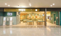 (주)아워홈 신공항하이웨이점 | 아워홈, 공항 가성비 맛집 '별미분식 인천공항T2점' 리뉴얼 개점