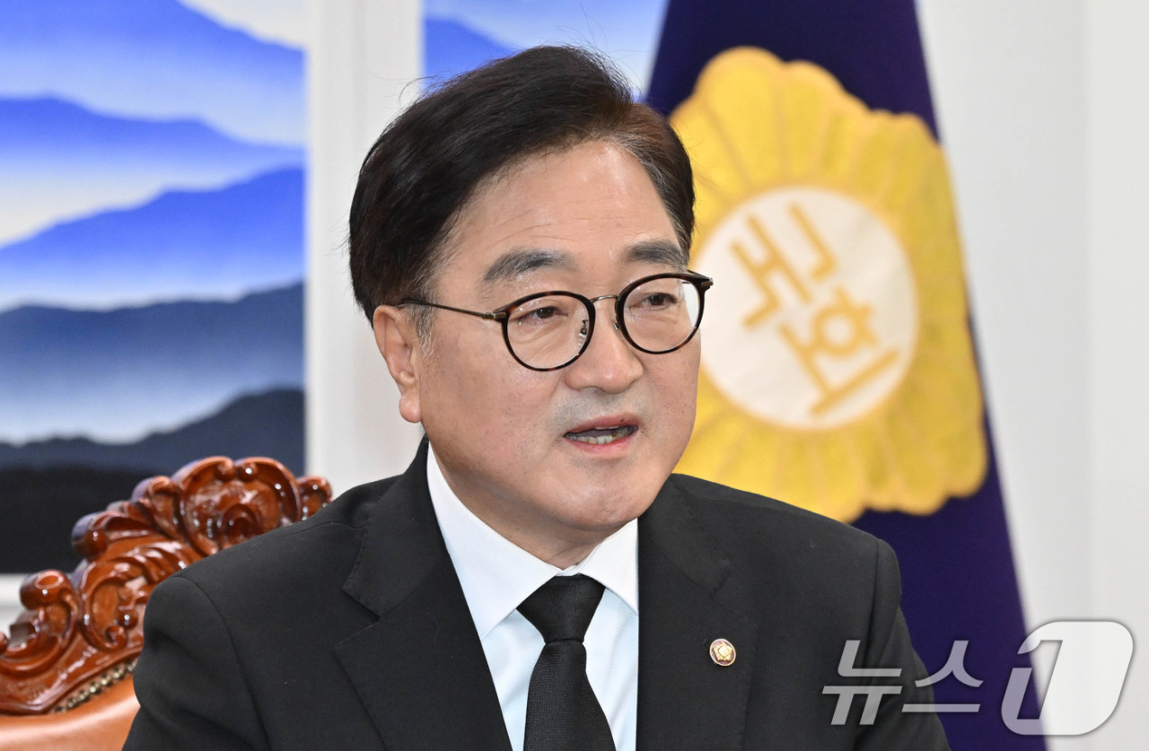 대통령과 여야, 협치의 숨결: 식사정치로 이어지는 협력 형성