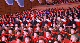 北 학생소년들, 2025년 설맞이 공연…최룡해 등 고위급 간부들 관람