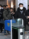 '여객기 참사' 경찰, 무안공항 압수수색