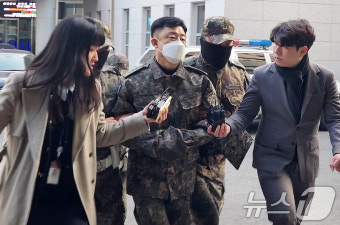 군 검찰, 여인형 전 국군방첩사령관과 문상호 전 국군정보사령관 추가 기소 및 구속영장 요청