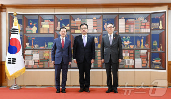 최상목 대통령 권한대행, 중국 신임대사 신임장 제정식