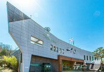 예산황새공원 황새문화관, AI 완화로 10일부터 정상 운영