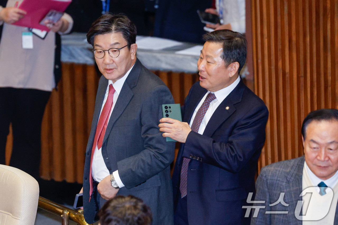 이철규 의원의 아들 마약 투약 혐의로 검찰 송치, 구속 상태로 조사될 예정