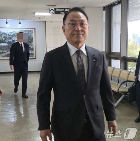 박상돈 천안시장, 선거법 위반으로 당선 무효 확정…시장직 상실 박탈