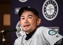 이치로, MLB 명예의 전당 입성…만장일치에 딱 한 표 부족