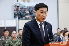 질의에 답하는 홍장원 전 국정원 1차장