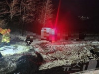 태백 두문동재터널 인근서 시외버스 전도…12명 경상