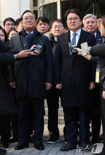 항소심 무죄 선고받은 송철호·황운하