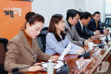 의원회관에서 열린 개혁신당 최고위