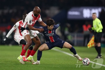 '교체투입 이강인 27분' PSG, 모나코에 4-1 낙승…리그 21경기 무패