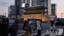 숭례문 오늘밤 내내 환하게 밝힌다