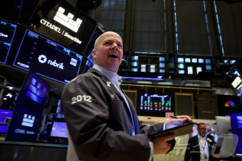 S&P 1% 올라 1달 만에 최대폭 상승…