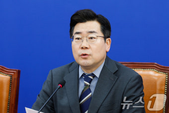 권영세 비대위원장 비판하는 박찬대 원내대표