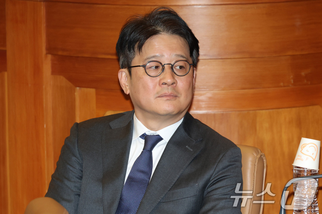 서울중앙지검장과 조상원 4차장 사의 표명 후 2주 만에 사직서 수리, 중앙지검 다시 직무대행 체제로 변환