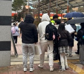 하늘양 초교, 자율 귀가 시 책임 묻지 않는다 서약 논란