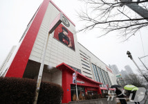 은행권, 홈플러스 신규 외담대 약정 중단…경영안정자금 지원