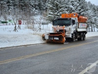 3월에 다시 바빠진 제설차