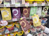 CU 한손한끼 싹쓸이하는 외국인…매출 22% 급증