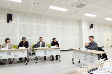 김완섭 장관, 제주환경성질환예방관리센터 방문