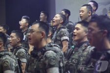 요즘 군인들이 가장 좋아하는 군가는 푸른 소나무