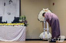 일본 대림사 주지의 합장